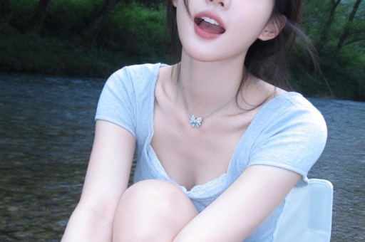 抖音美女吃瓜